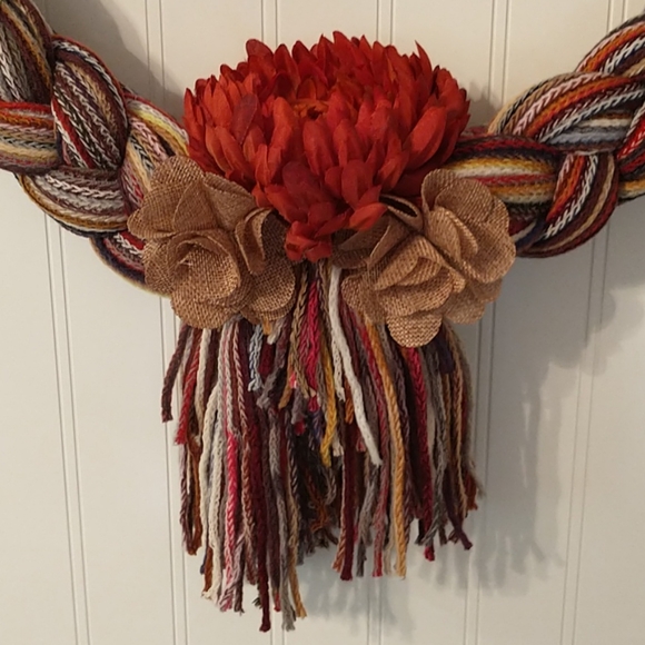 Braided Wreath - Picture 3 of 4